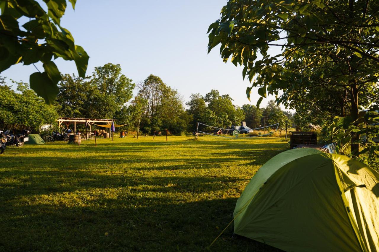 Camping @ Nogometni Golf Ljubljana 호텔 외부 사진